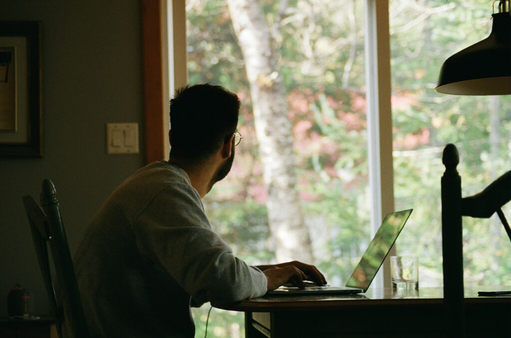 Perfektes Home-Office: Darauf kommt es bei der Umsetzung wirklich an!