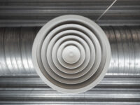 Effektive Luftverteilung im Haus: Wann kommt ein Rohrlüfter zum Einsatz? IHJO Magazin